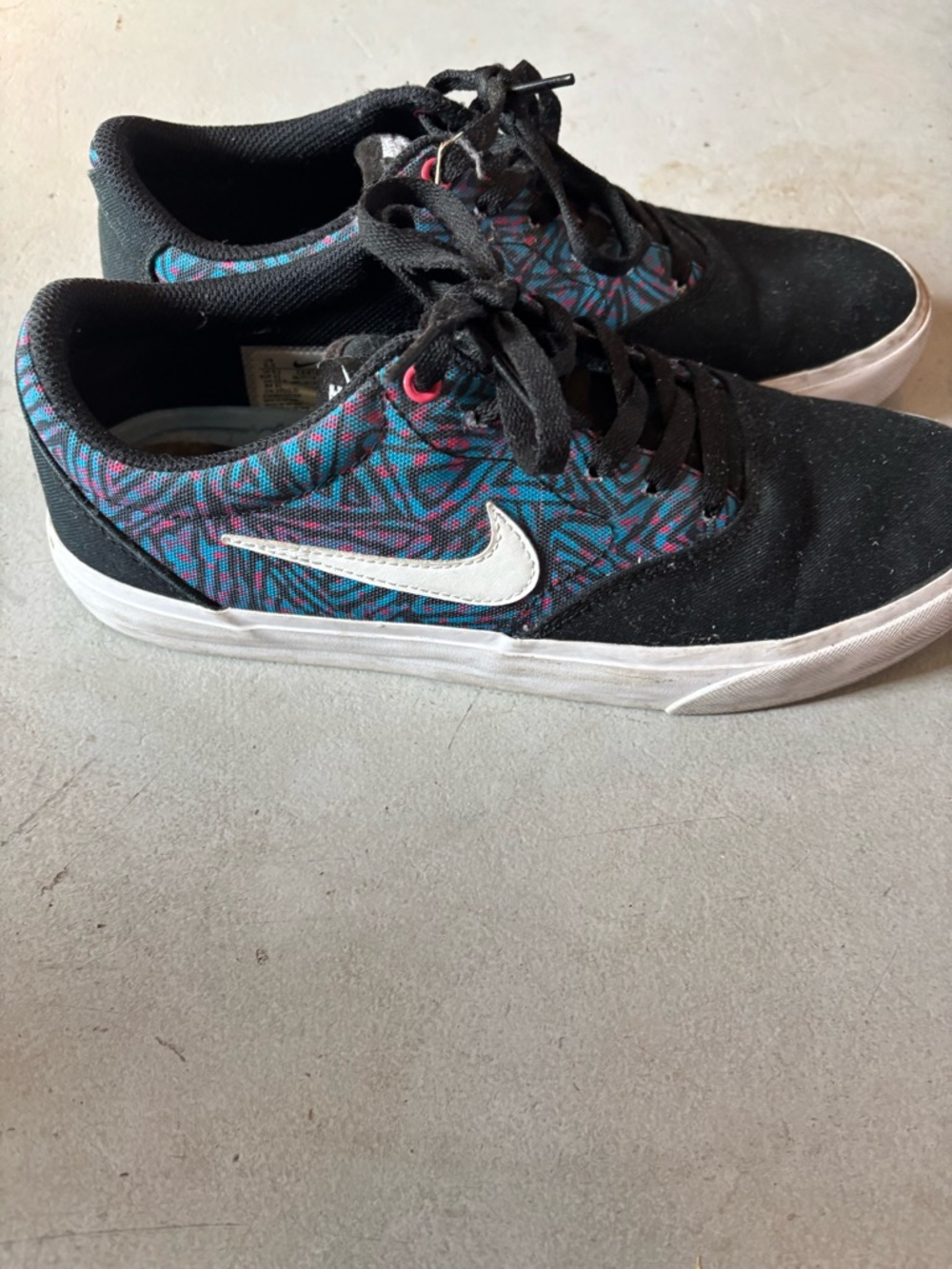 Nike Men’s SB shoes
